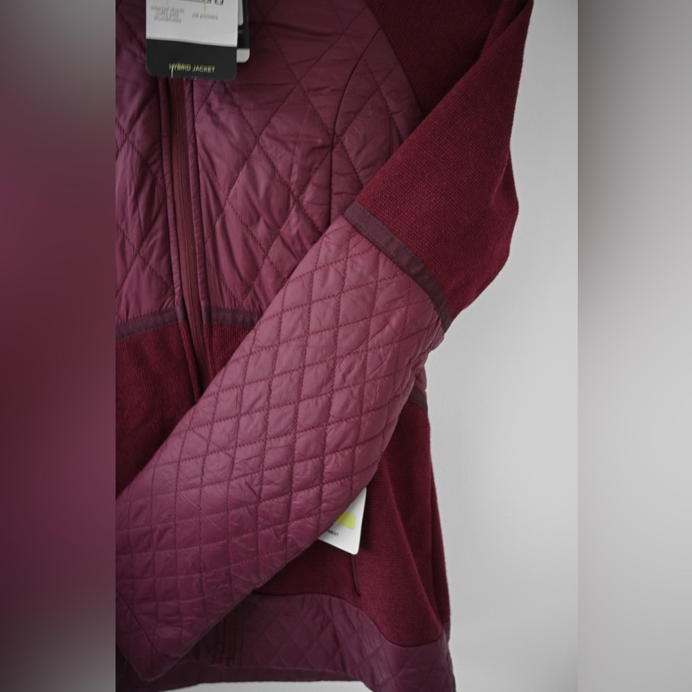 Champion Hybrid Jacket - Picture 7 of 8